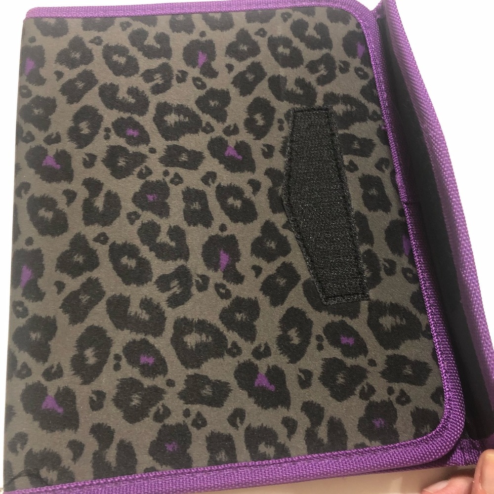 iPad case - Picture 2 of 4